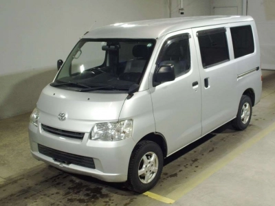 TOYOTA LITE ACE VAN