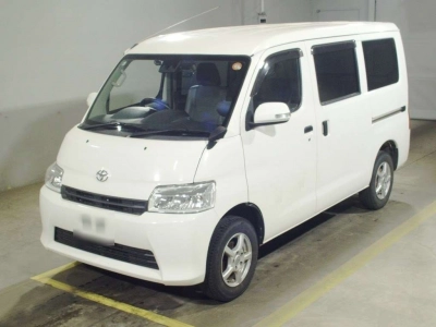 TOYOTA TOWN ACE VAN