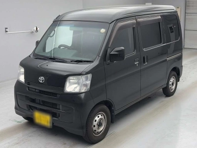 TOYOTA PIXIS VAN