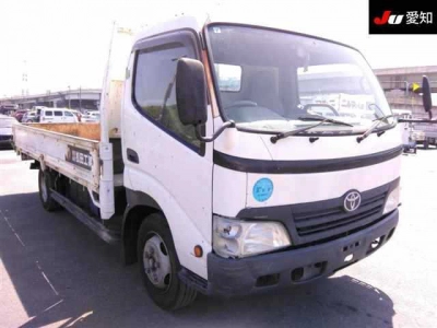 TOYOTA DYNA TRUCK