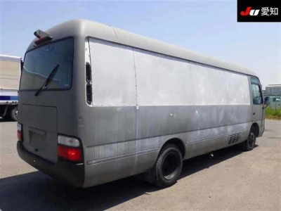 TOYOTA COASTER