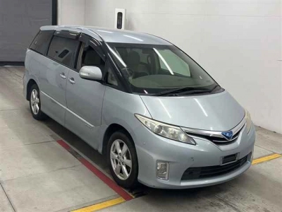 TOYOTA ESTIMA HYBRID