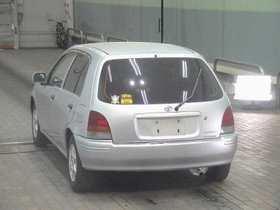 TOYOTA STARLET