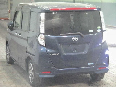 TOYOTA TANK