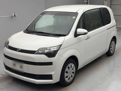 TOYOTA SPADE
