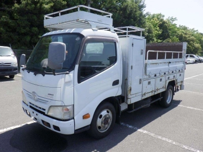 TOYOTA DYNA TRUCK