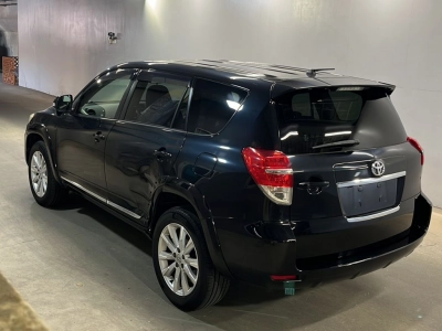 TOYOTA VANGUARD