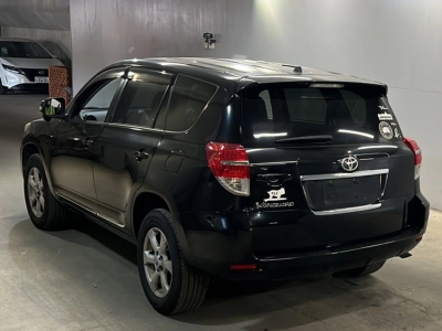 TOYOTA VANGUARD