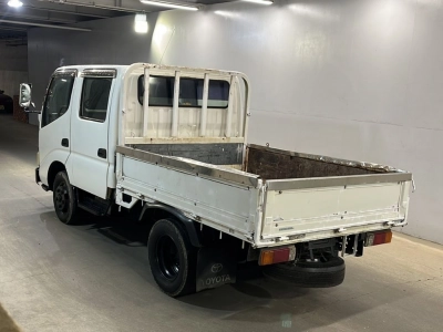 TOYOTA DYNA TRUCK
