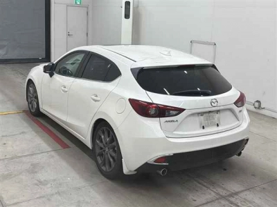 MAZDA AXELA SPORT