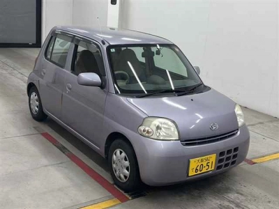 DAIHATSU ESSE