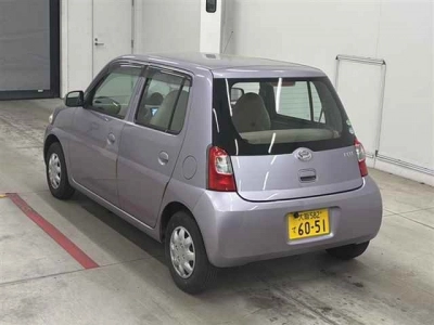DAIHATSU ESSE