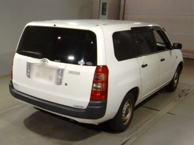 TOYOTA SUCCEED VAN
