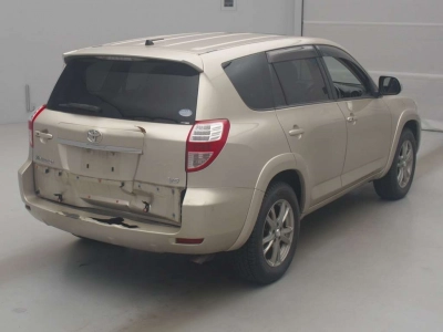 TOYOTA VANGUARD
