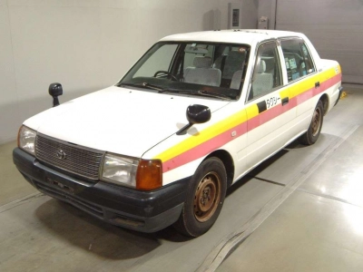 TOYOTA CROWN COMFORT