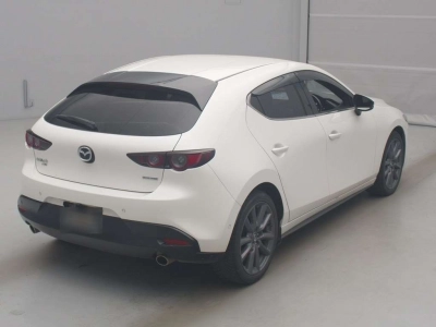 MAZDA MAZDA3 FASTBACK