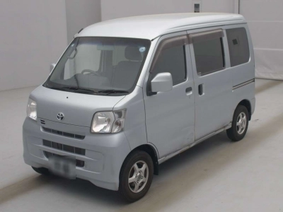 TOYOTA PIXIS VAN