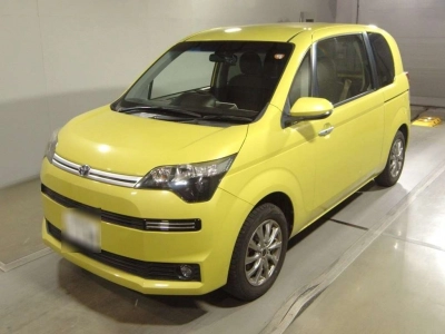 TOYOTA SPADE