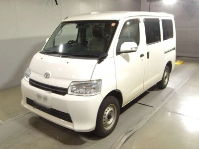 TOYOTA TOWN ACE VAN
