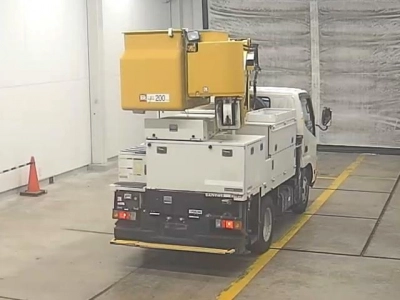 TOYOTA DYNA