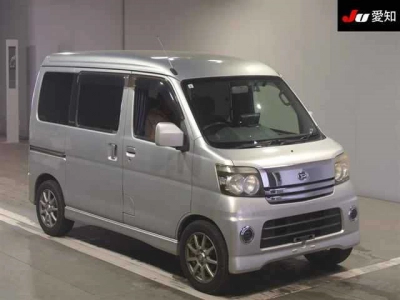 DAIHATSU ATRAI WAGON
