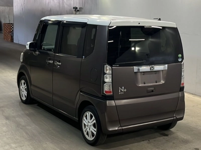HONDA N BOX +