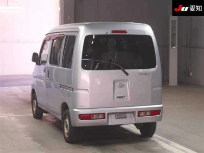 DAIHATSU HIJET VAN