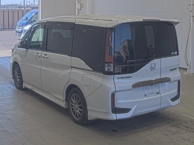HONDA STEPWGN SPADA