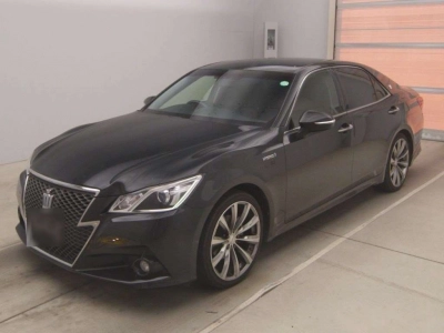 TOYOTA CROWN HYBRID