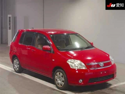 TOYOTA RAUM