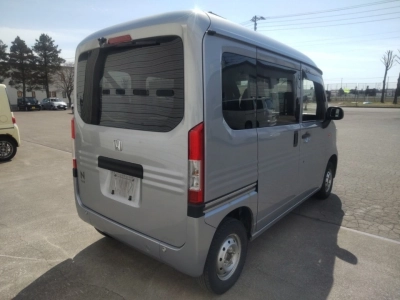 HONDA N-VAN