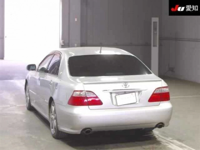 TOYOTA CROWN ATHLETE