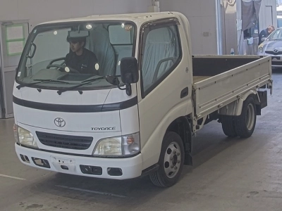 TOYOTA TOYOACE