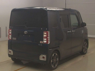TOYOTA PIXIS MEGA
