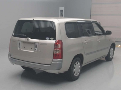 TOYOTA SUCCEED VAN