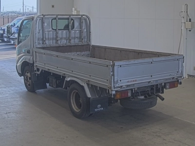 TOYOTA DYNA