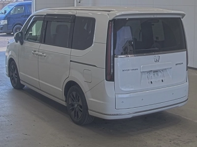 HONDA STEPWGN SPADA