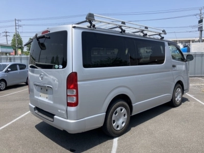 TOYOTA REGIUS ACE