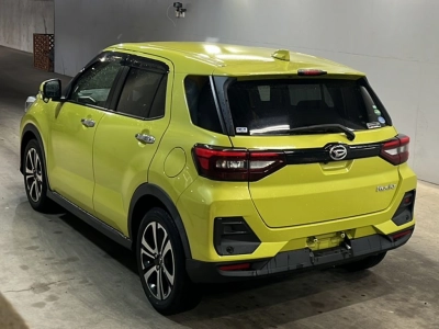 DAIHATSU ROCKY