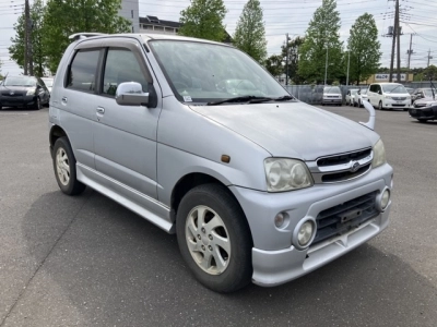 DAIHATSU TERIOS KID