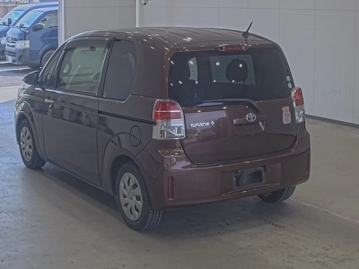 TOYOTA SPADE
