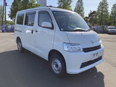 TOYOTA TOWN ACE