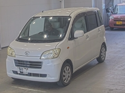 DAIHATSU TANTO EXE