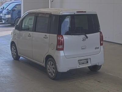 DAIHATSU TANTO EXE