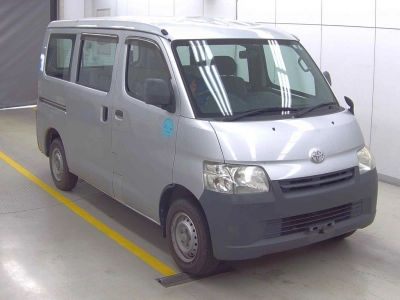 TOYOTA TOWN ACE