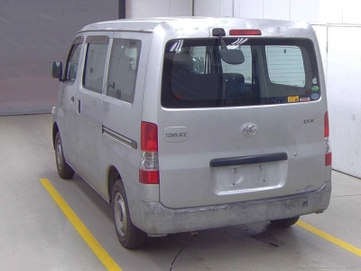 TOYOTA TOWN ACE