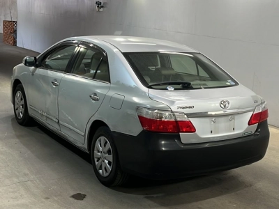 TOYOTA PREMIO