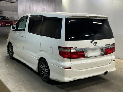 TOYOTA ALPHARD V
