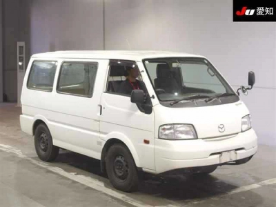 MAZDA BONGO VAN