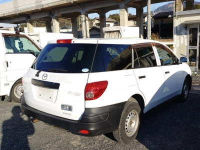 MAZDA FAMILIA